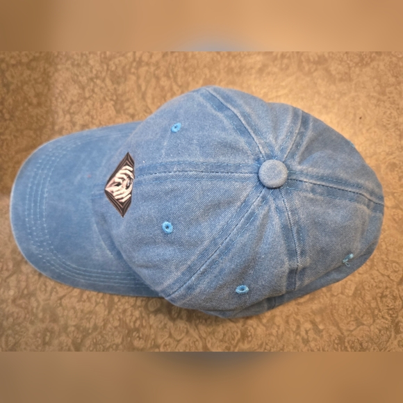 Blue Unique Brand New Adjustable Fit - Picture 2 of 5